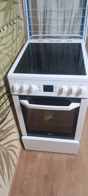 Продам плиту электрическую с документами - Бытовая техника в Ярославль