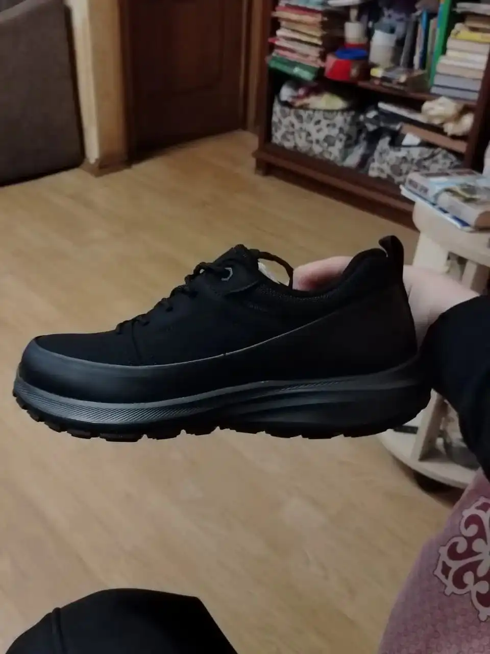 Мужские кроссовки 43 размер новые - Обувь (Одежда) в Ярославль