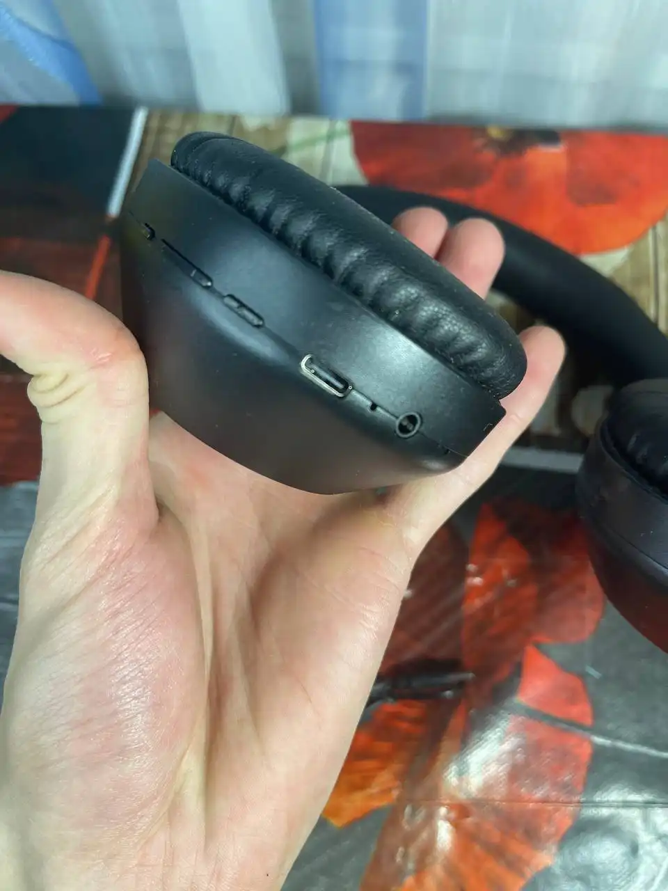 Продам наушники - Аудиотехника (Электроника) в Ярославль