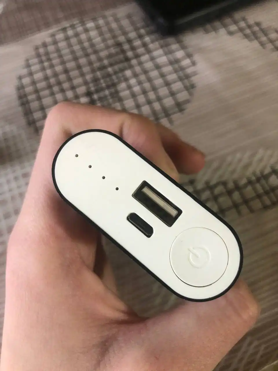 Повербанки и телефон Fly - Мобильные телефоны и аксессуары (Электроника) в Пермь