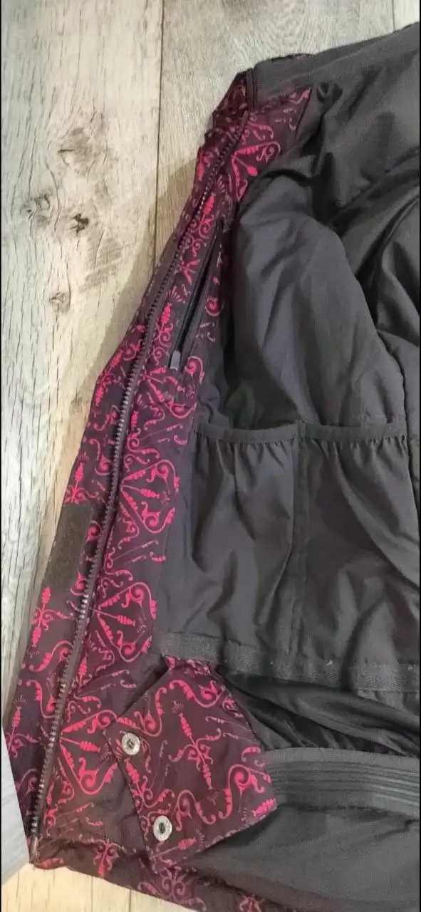 Горнолыжка Reebok без капюшона - Верхняя одежда (Одежда) в Пермь