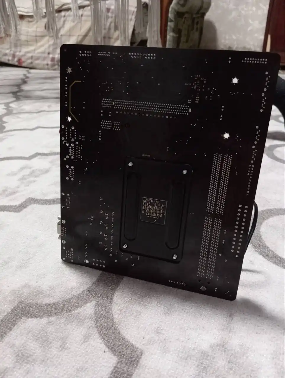 Комплект процессора Ryzen 7 1700 и материнской платы A520 - Компьютерные комплектующие (Электроника) в Пермь