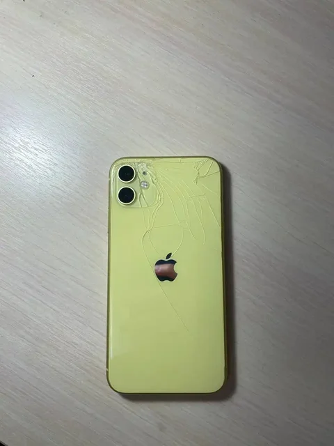 iPhone 11 на запчасти 128Gb - частное объявление в Пермь