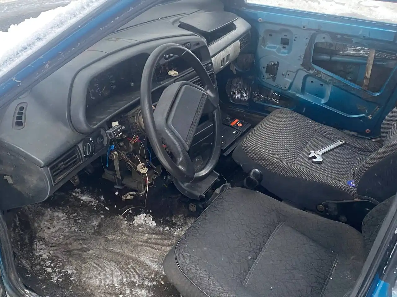 Продам автомобиль ВАЗ 21099 с дополнительными колесами - Легковые автомобили (Авто) в Пермь