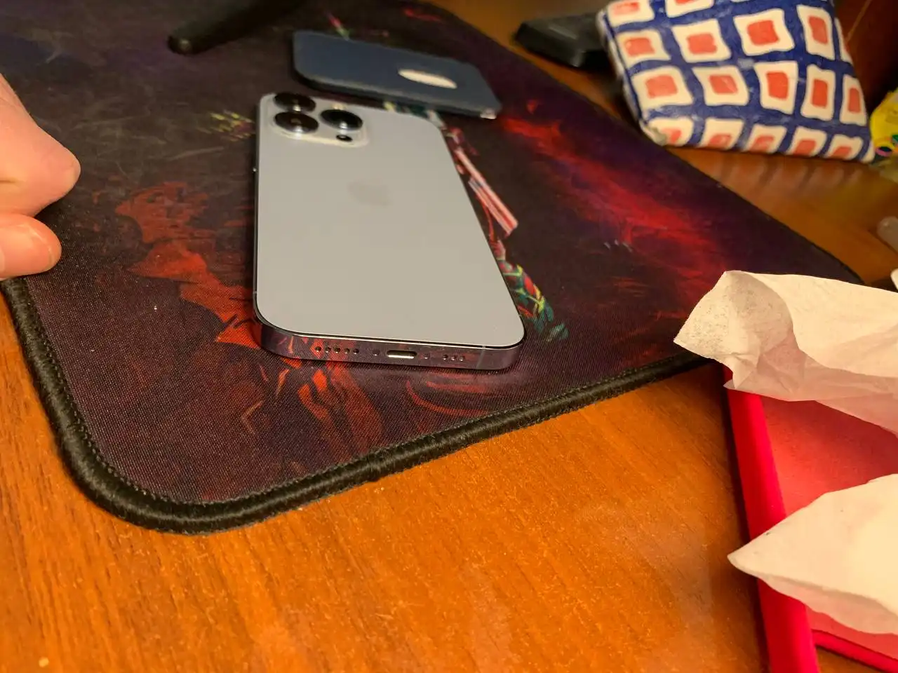 Продам iPhone 13 Pro в отличном состоянии с полной комплектацией - Смартфоны (Электроника) в Пермь