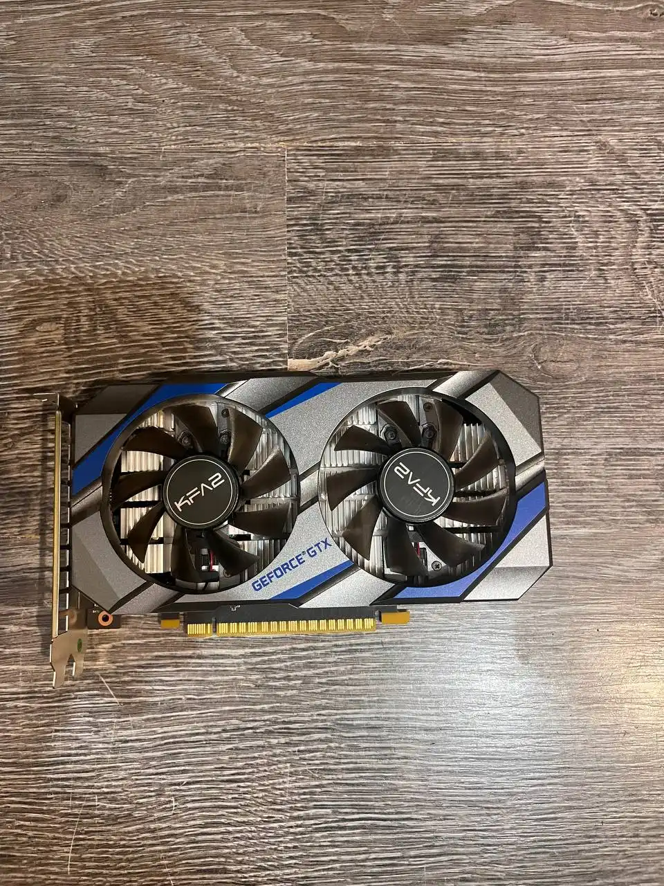 Продажа видеокарты GTX 1050 Ti KFA2 - Компьютерные комплектующие (Электроника) в Пермь