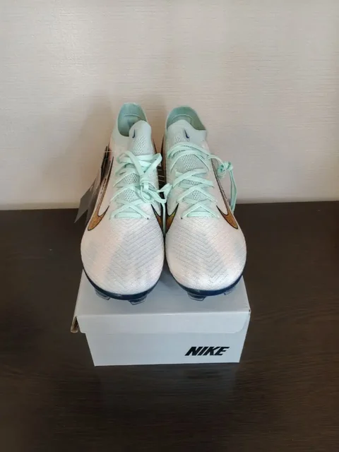 Продам обувь 43 размер новые - Сумки в Пермь