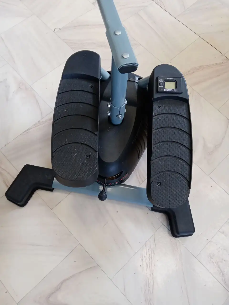 Продам тренажёр - Хобби и отдых в Пермь