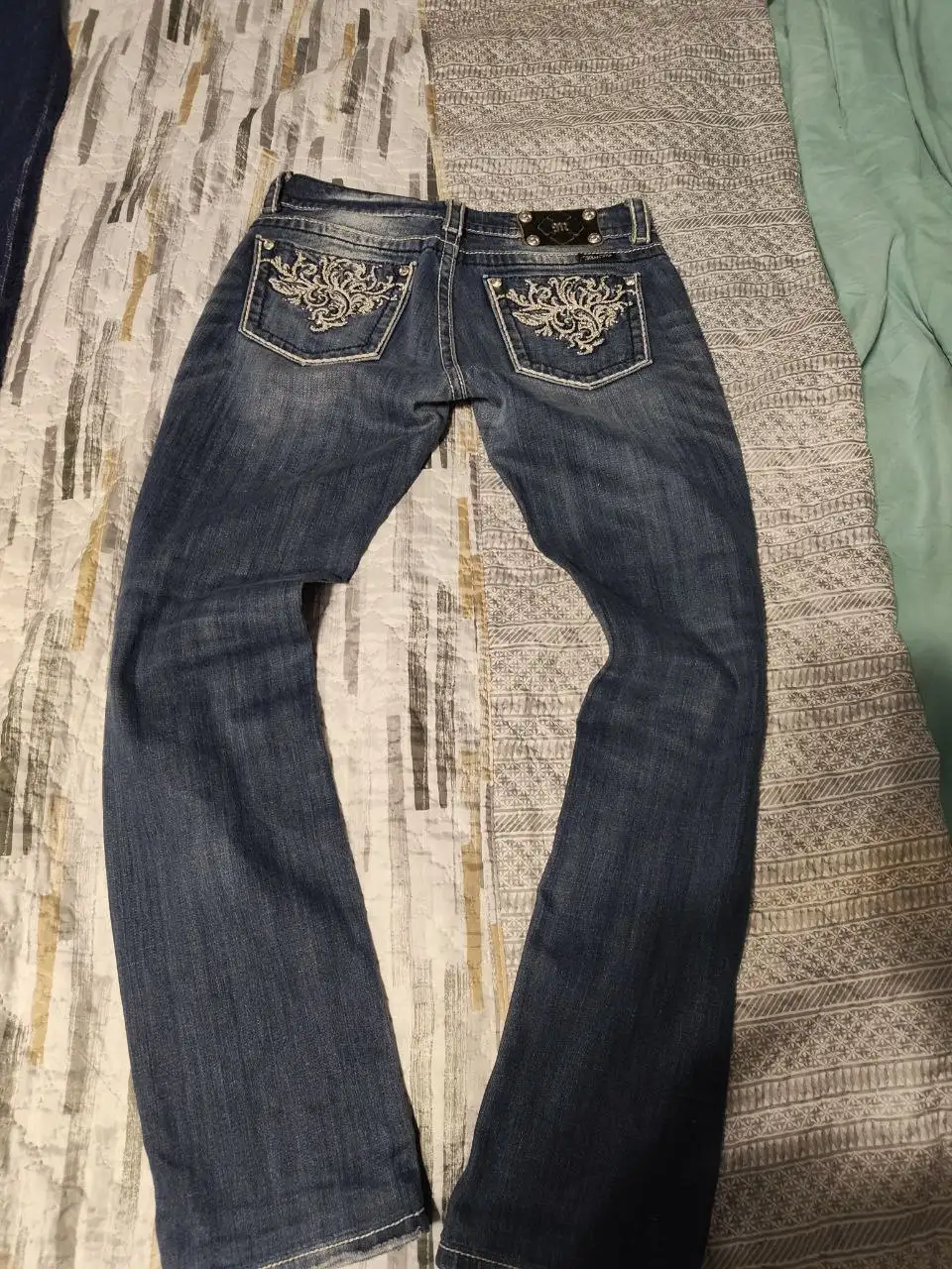 Женские джинсы Miss Me - Джинсы (Одежда) в Пермь