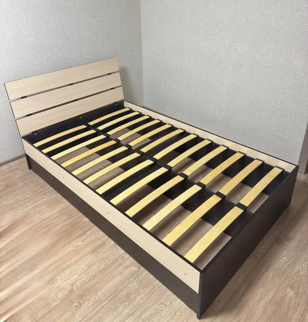 Продаётся полутороспальная кровать в отличном состоянии - Для дома и дачи в Пермь