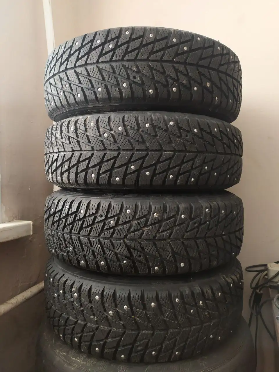 Продажа дисков Kormetal KM 506 на зиму с шипами - Запчасти (Авто) в Пермь