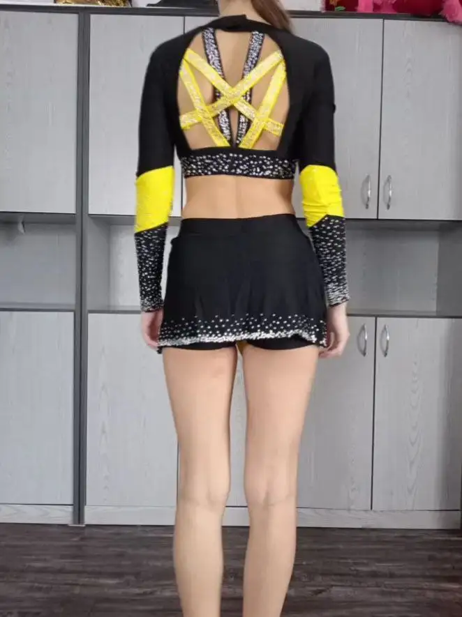 Костюм для чирлидинга размер 40 - Спортивная одежда (Одежда) в Пермь