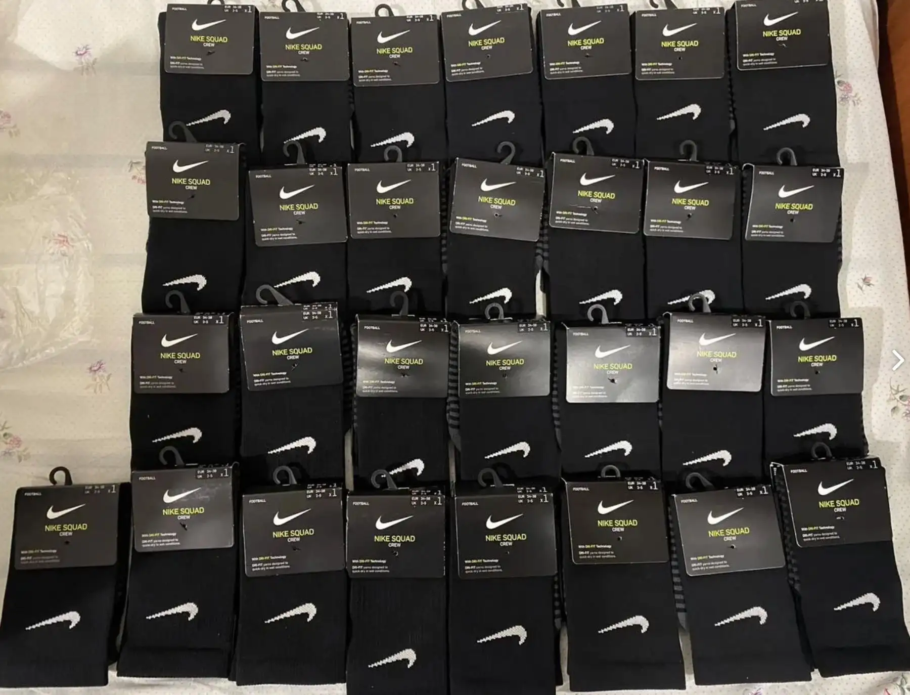 Продам высокие носки Nike Squad Crew оригинальные - Носки (Одежда) в Пермь