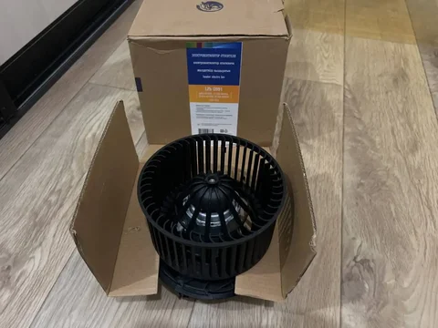 Мотор печки Рено Сандеро 1 - Запчасти в Пермь