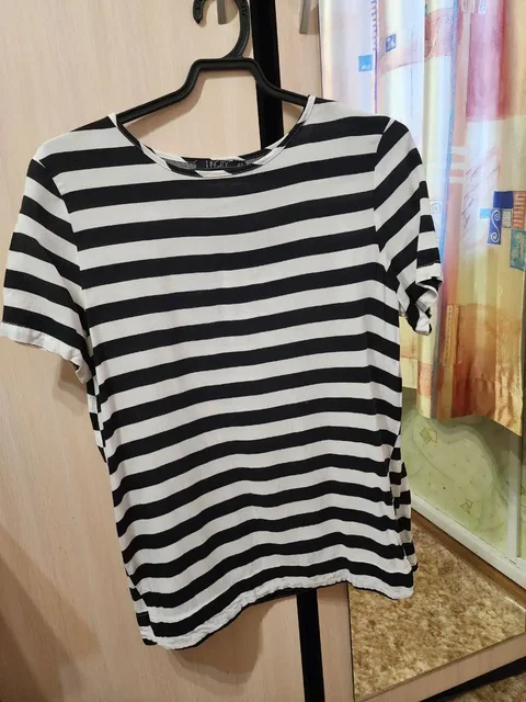 Продам футболку Insity 48 размер - Одежда в Пермь