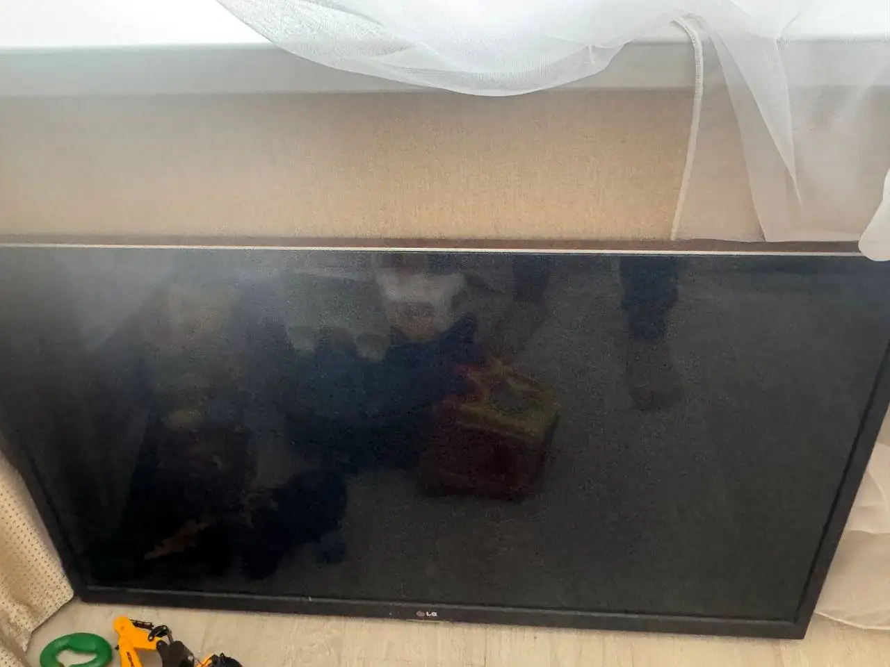 Продам телефон на запчасти - Телефоны (Электроника) в Пермь