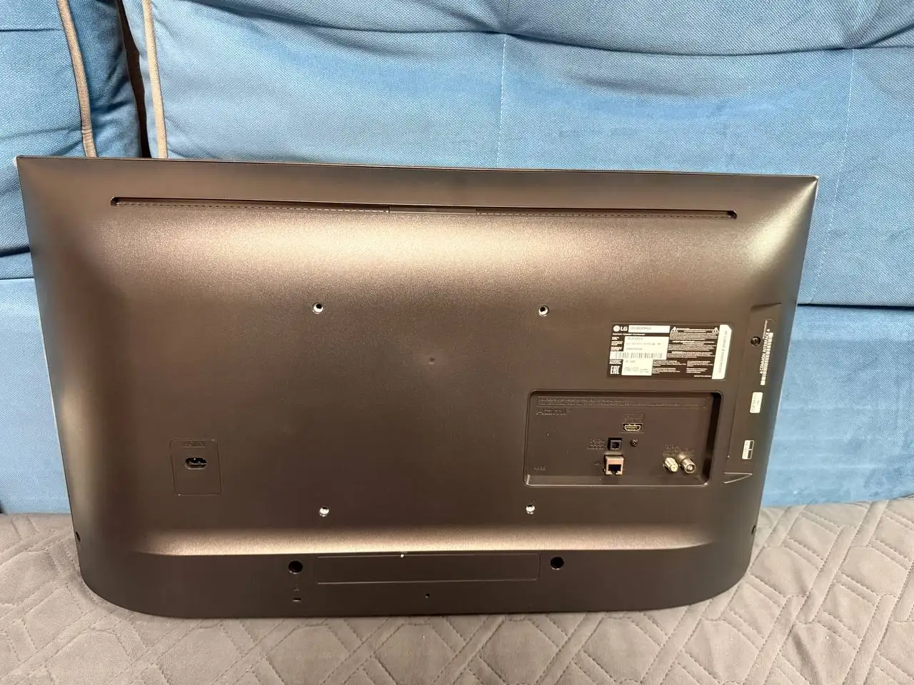 Телевизор LG 32 дюйма Смарт в идеальном состоянии - Телевизоры (Электроника) в Пермь