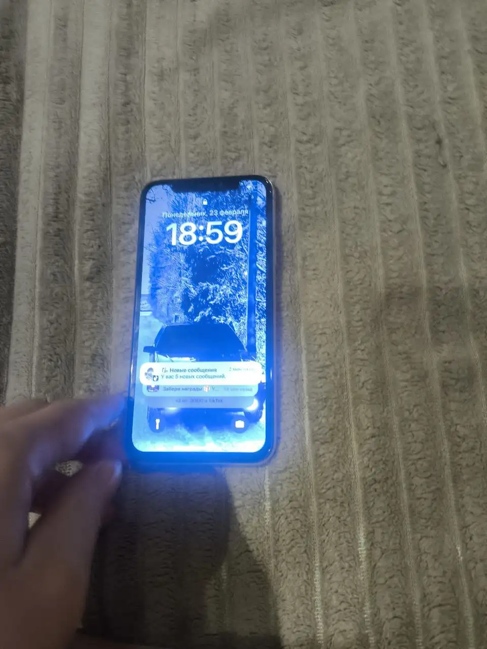 Продам iPhone X с повреждениями - Смартфоны (Электроника) в Пермь