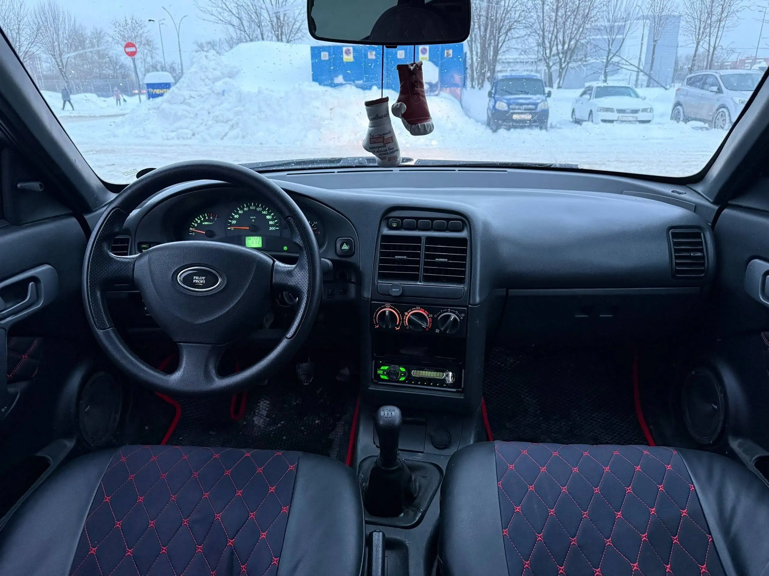 ВАЗ 2112 2006 года выпуска с хорошей техникой - Легковые автомобили (Авто) в Пермь