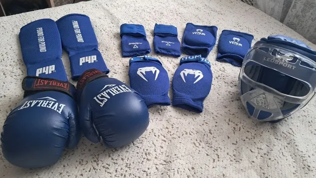 Продажа бортиков, плитки, набора для единоборств, кресла-мешка - Электротехника в Пермь