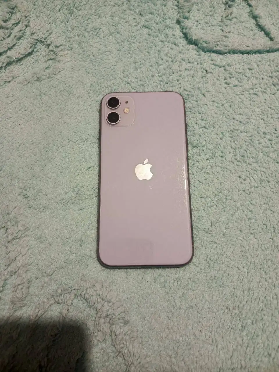 Обмен iPhone 11 128GB на Android-смартфон - Смартфоны и телефоны (Электроника) в Пермь