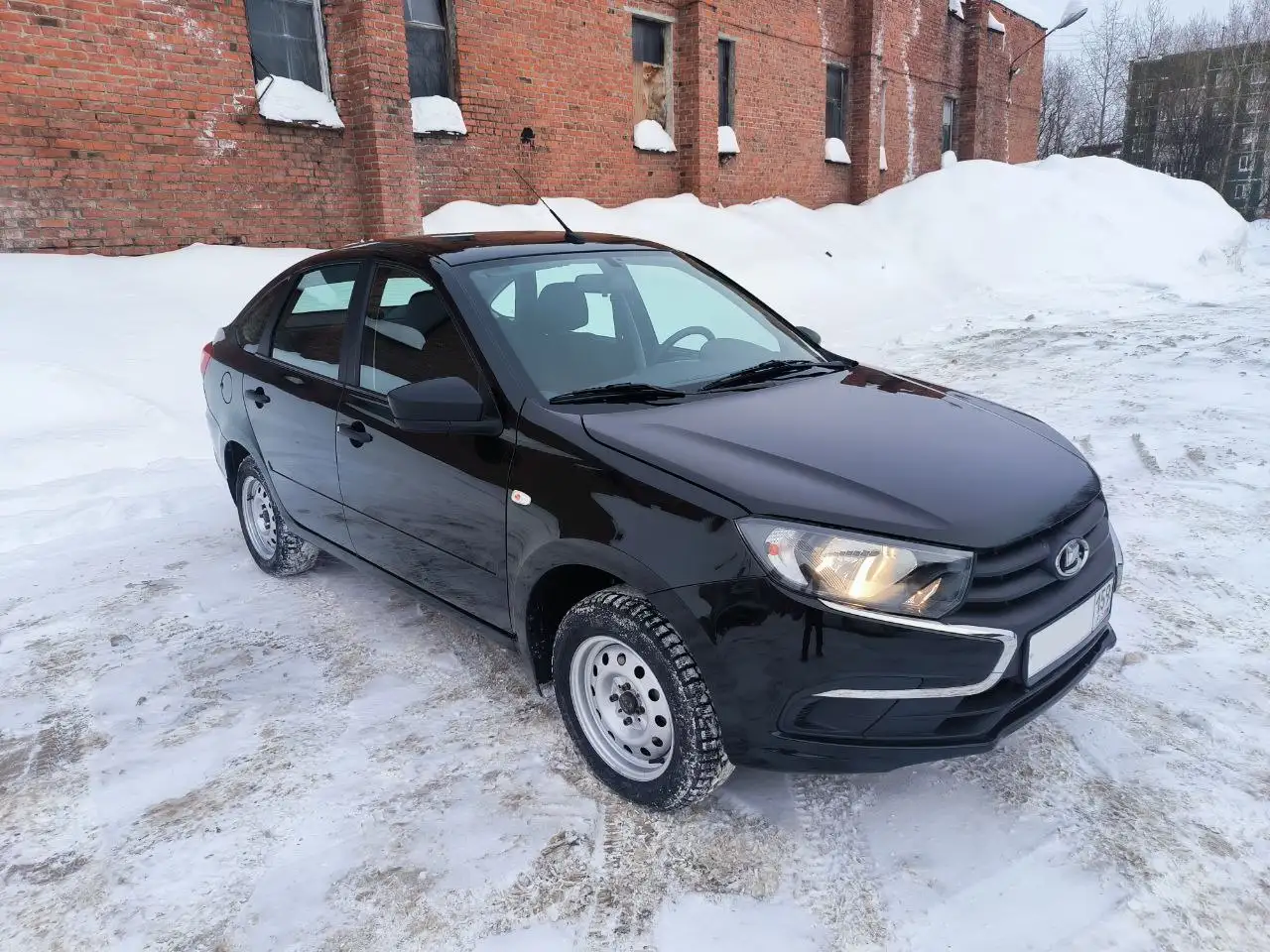 Продажа автомобиля Lada Granta Liftback 2018 года - Легковые автомобили (Авто) в Пермь