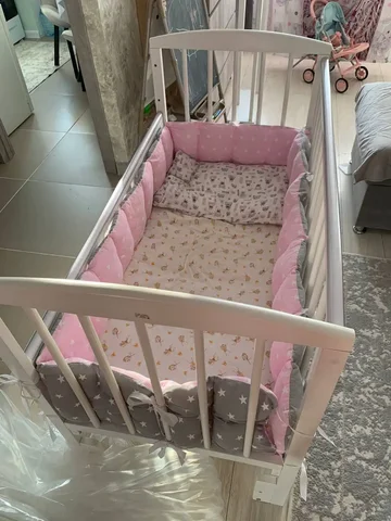 Детская кровать с маятником, матрасом и бортиками - Коляски и аксессуары в Пермь