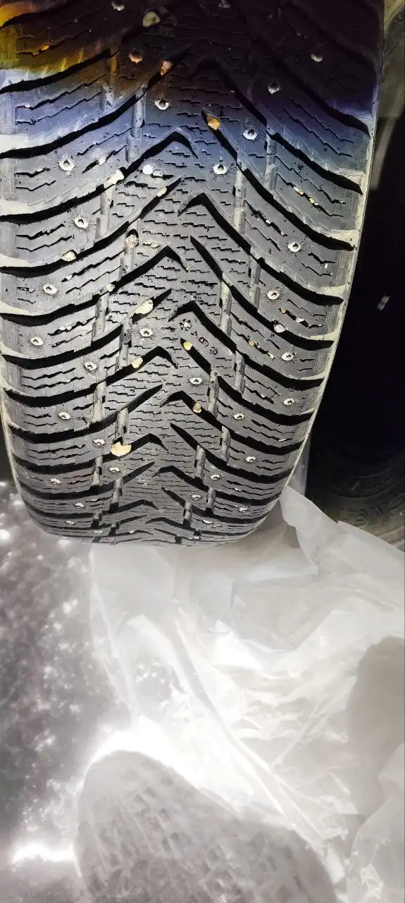 Продажа резины - Шины и диски (Запчасти) в Пермь