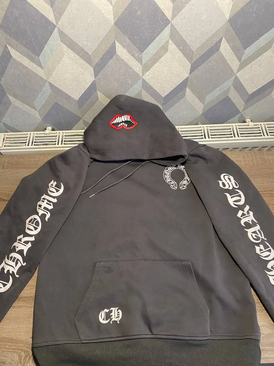 Продажа брендовой одежды и аксессуаров: Chrome Hearts, Mastermind, Yohji Yamamoto, Jordan, Alyx, Hugo Boss - Одежда в Пермь