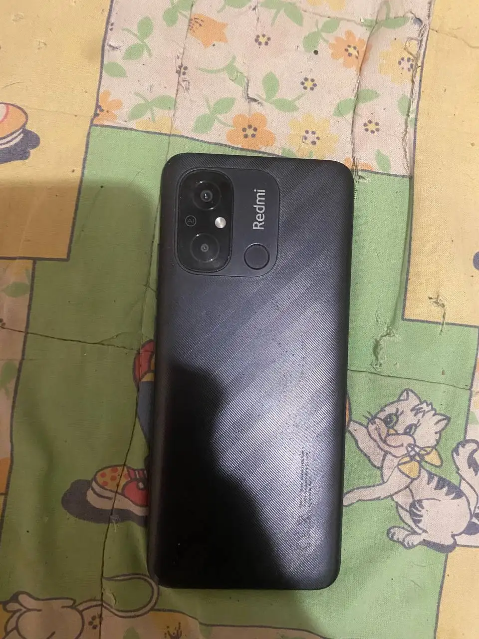 Продам телефон с поврежденным защитным стеклом - Электроника в Пермь