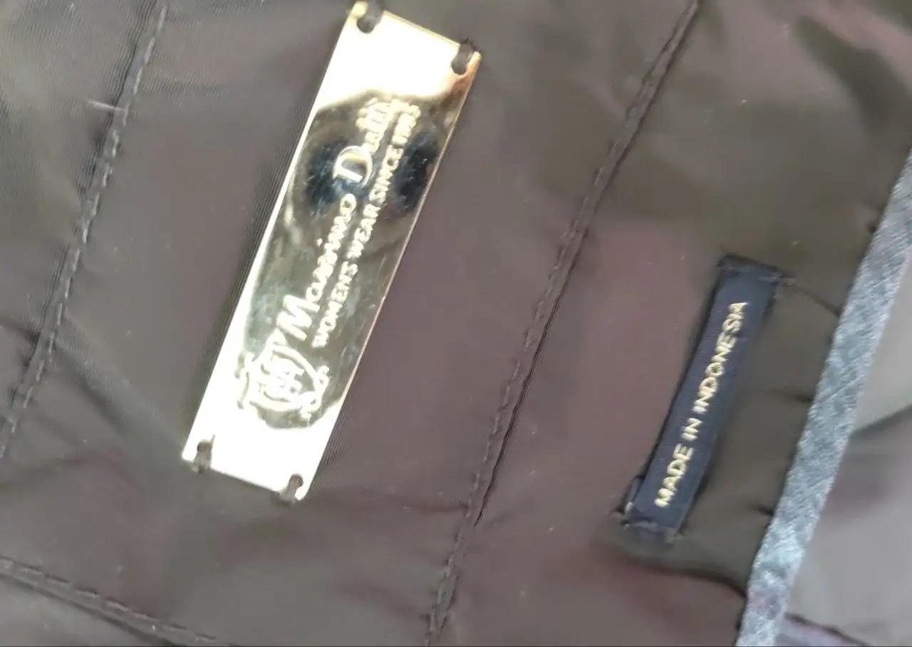 Жилетка стёганая Massimo Dutti XS в идеальном состоянии - Верхняя одежда (Одежда) в Пермь