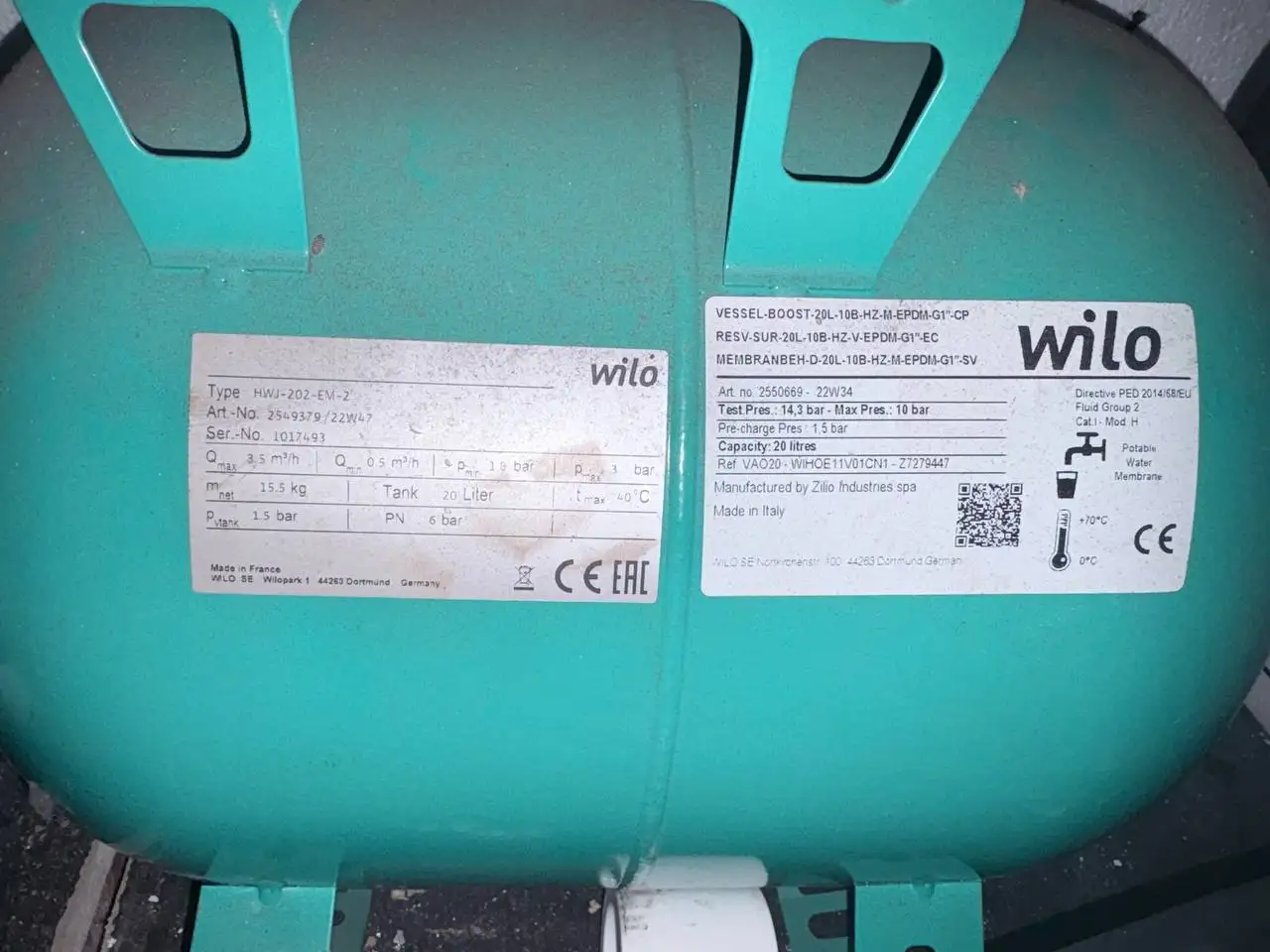 Продажа фреона и насосной станции - Барахолка в Пермь