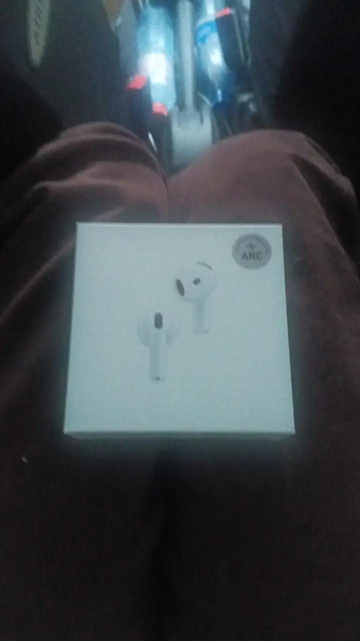 Наушники в идеальном состоянии - Аудиотехника (Электроника) в Пермь