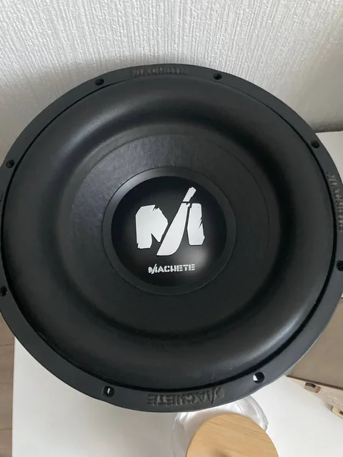 Продам сабвуфер 12 дюймов - Видеонаблюдение в Пермь