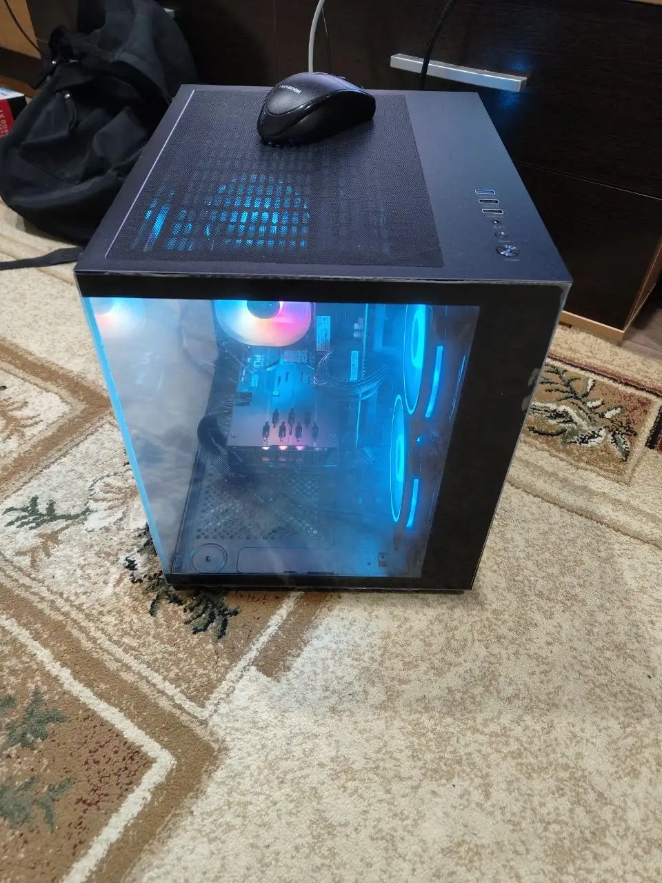 Компьютерные комплектующие с видеокартой б/у - Компьютерные комплектующие (Электроника) в Пермь