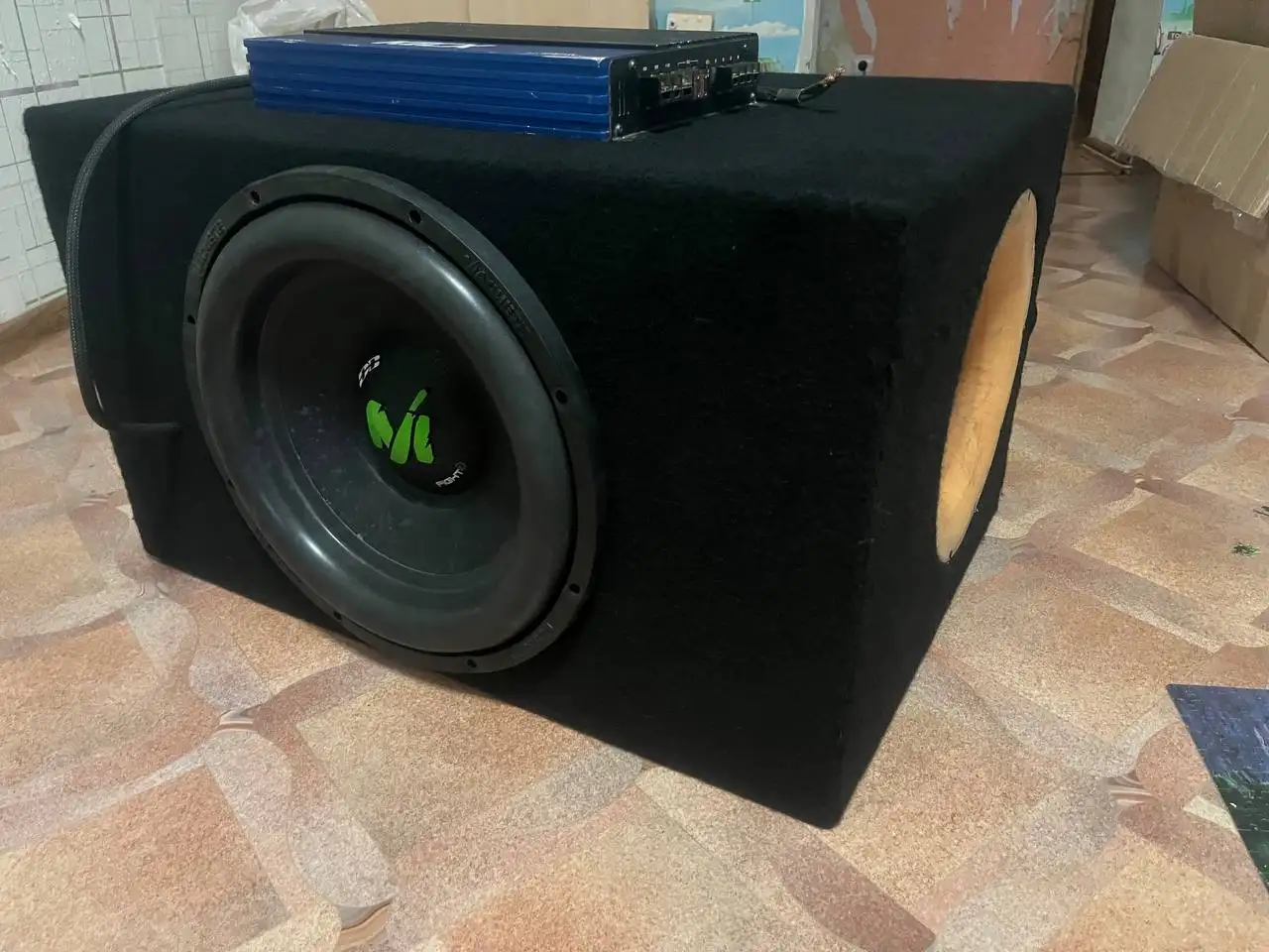 Комплект сабвуфера и монитора Мачете файт - Аудиотехника (Электроника) в Пермь