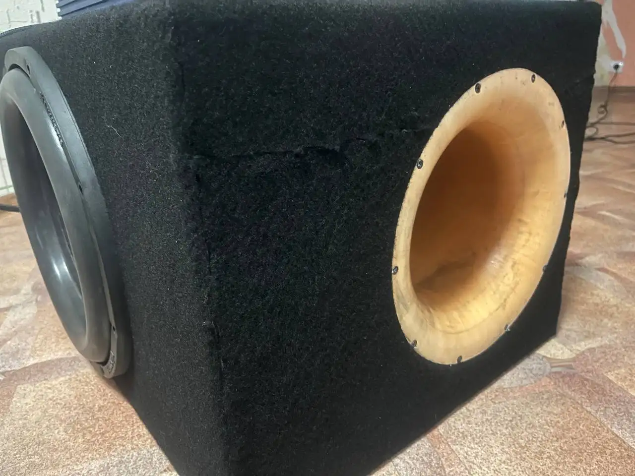 Комплект сабвуфера и монитора Мачете файт - Аудиотехника (Электроника) в Пермь