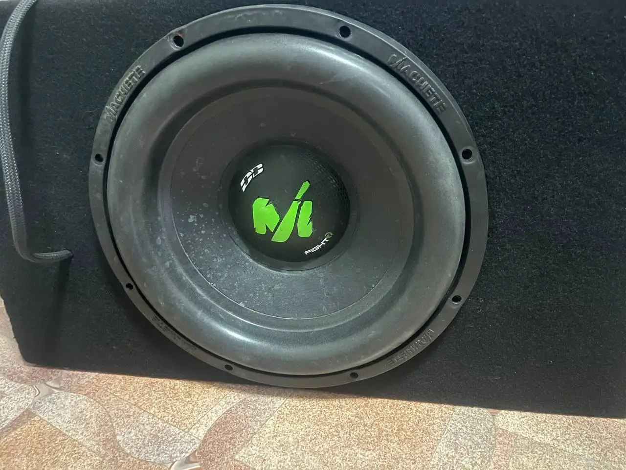 Комплект сабвуфера и монитора Мачете файт - Аудиотехника (Электроника) в Пермь