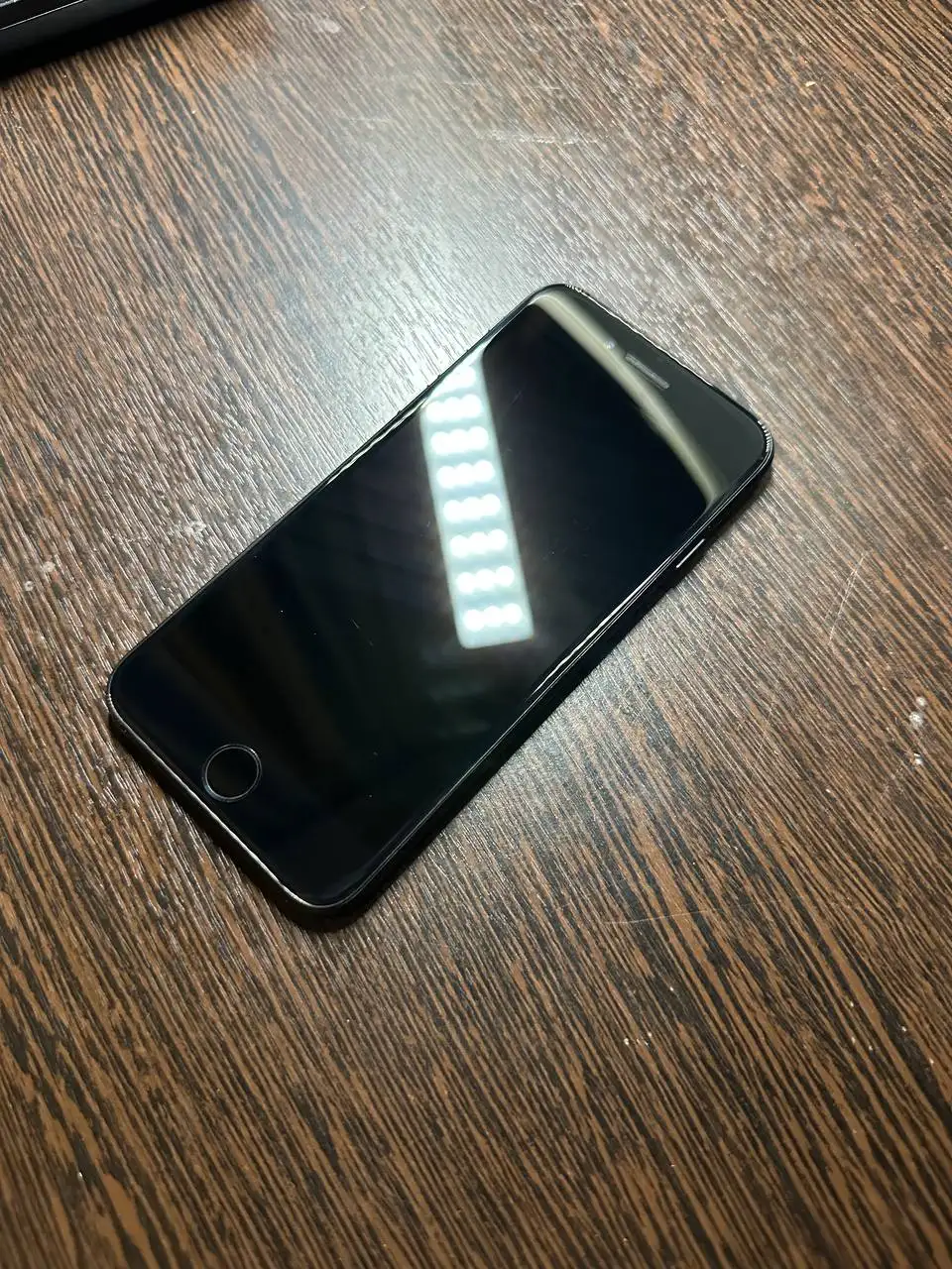 Продам iPhone SE 2 поколение 64 ГБ - Смартфоны (Электроника) в Пермь