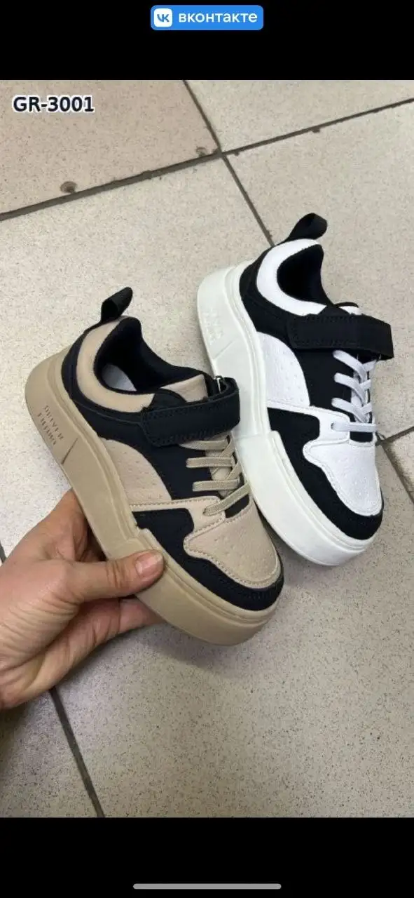 Продажа видеорегистратора и одежды - Барахолка в Пермь