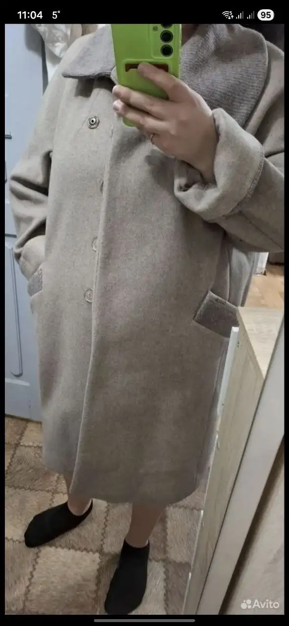 Продажа видеорегистратора и одежды - Барахолка в Пермь