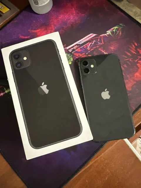 Продажа iPhone с iCloud - Компьютеры и комплектующие в Пермь