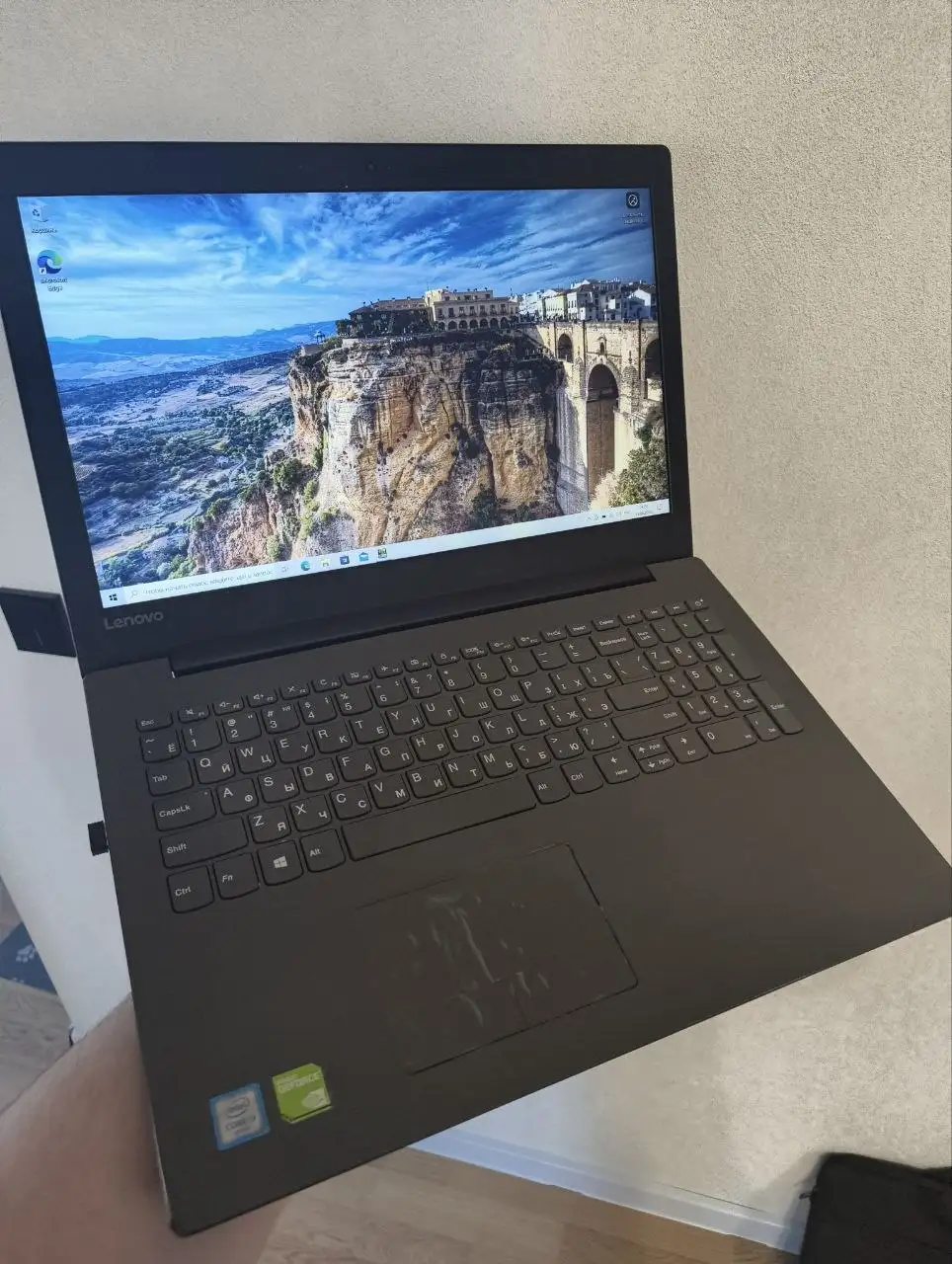 Продам ноутбук в идеальном состоянии - Ноутбуки (Электроника) в Пермь