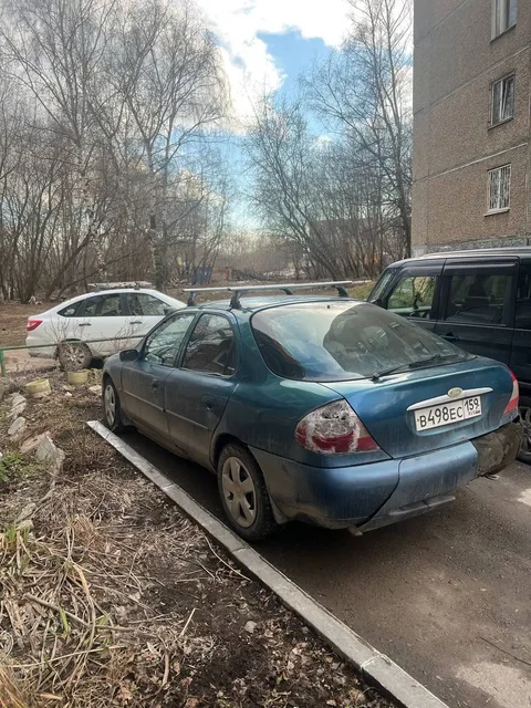 Продажа автомобиля Монде 2 1999 года - Мотоциклы в Пермь