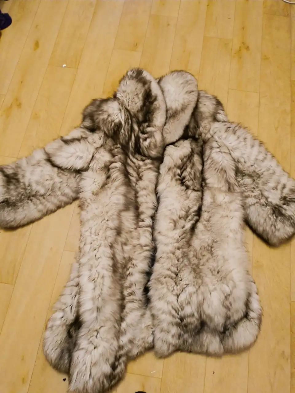 Шуба из натурального меха песец - Верхняя одежда (Одежда) в Пермь