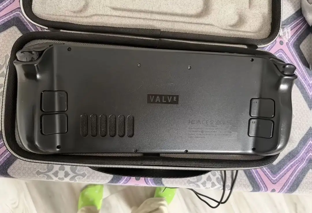 Продам Steam Deck 512GB с док-станцией - Игровые консоли (Электроника) в Пермь