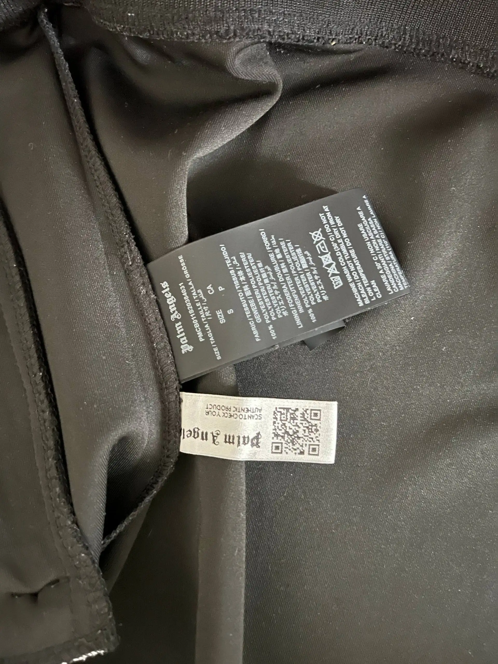 Продам сумку Eastpak и зимнюю куртку Palm Angels - Сумки и аксессуары (Одежда) в Пермь