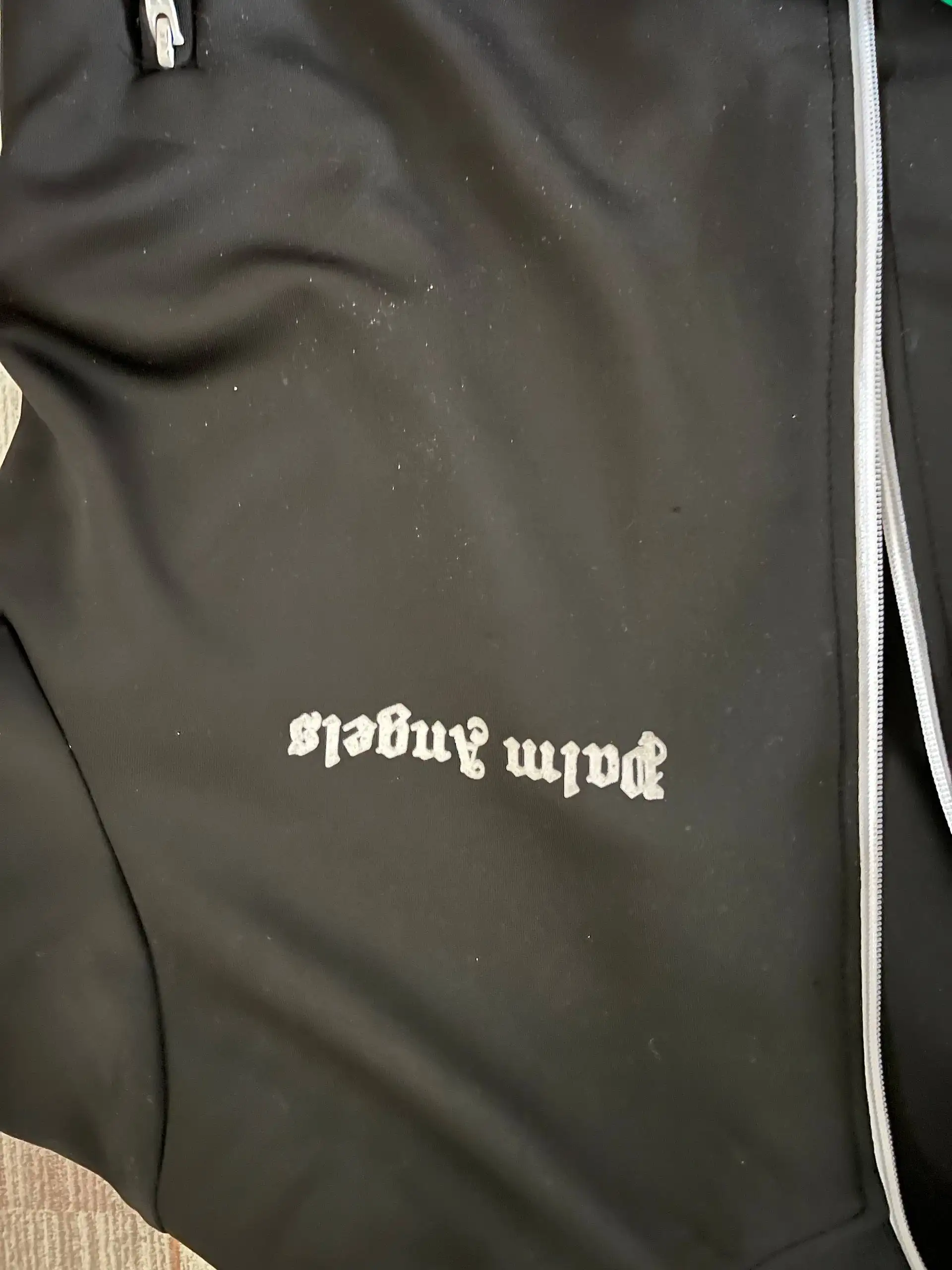 Продам сумку Eastpak и зимнюю куртку Palm Angels - Сумки и аксессуары (Одежда) в Пермь