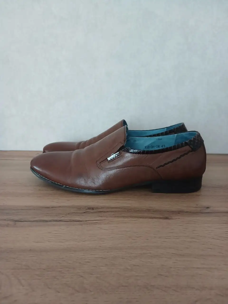 Продажа двух пар ботинок в идеальном состоянии - Обувь (Одежда) в Пермь