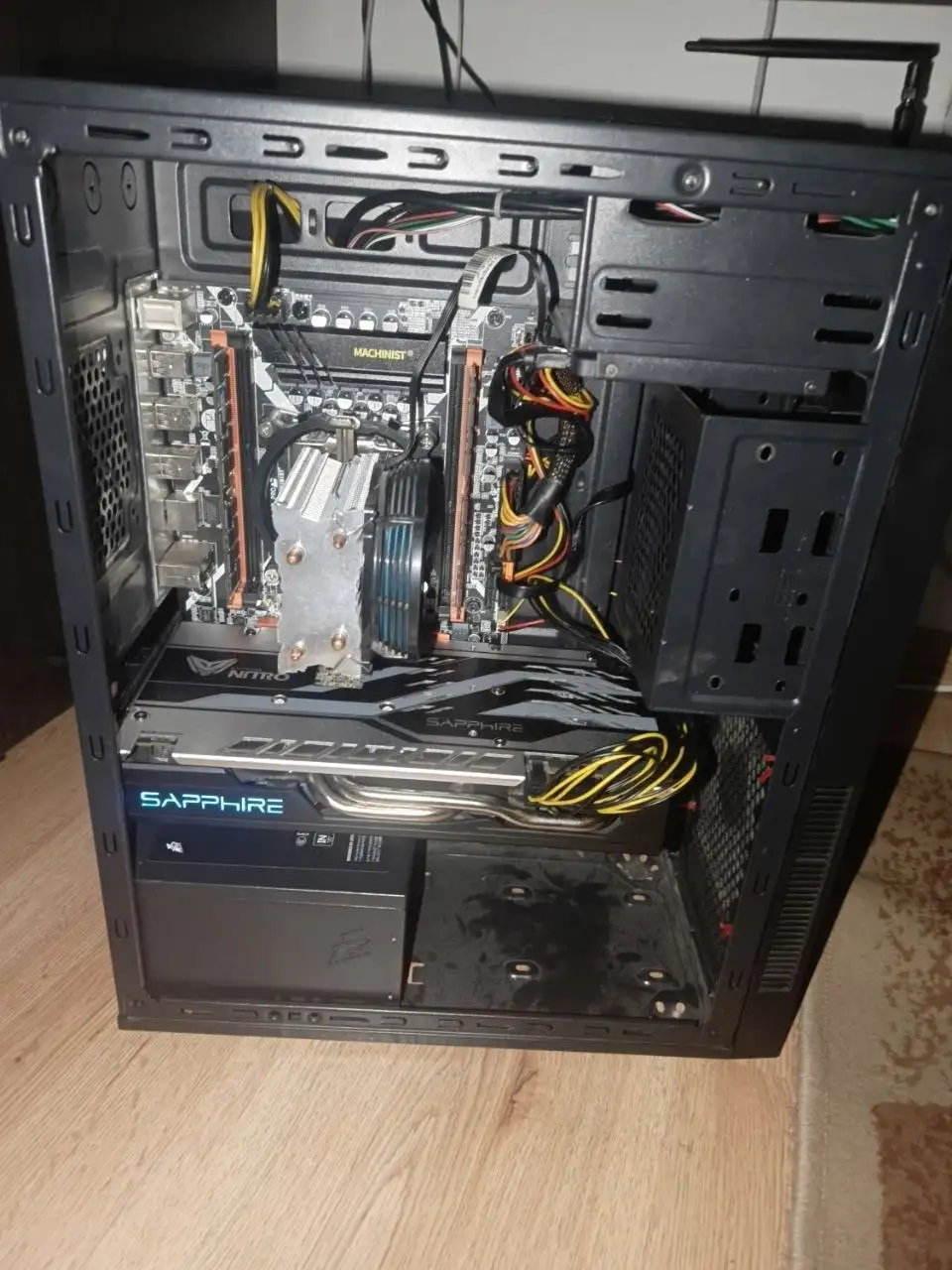 Продажа ПК с Intel Xeon и Radeon RX 570 - Компьютеры и комплектующие (Электроника) в Пермь